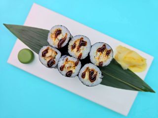 Макі з вугром (110г)