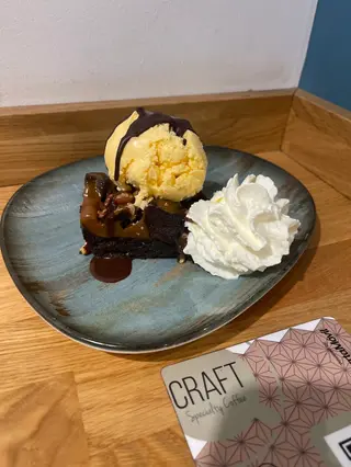 Brownie Con Helado