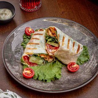 Rol sendvić sa piletinom 340g