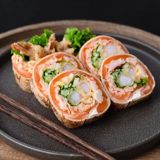 "AUTOBUS" Tamago bez ryżu, łosoś, krewetka