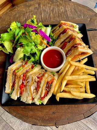 Chicken Club Sandwich & Fries