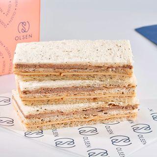 Roast beef, barbacoa y queso ahumado