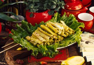 B5-კიტრის სალათი ნივრით და ცხარე სანელებლებით