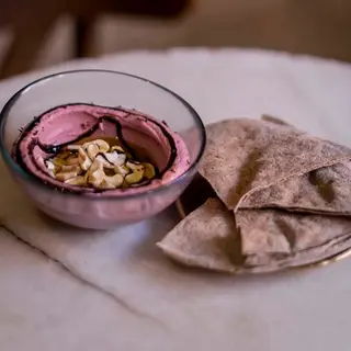 Humus Rosa