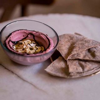 Humus Rosa