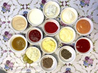 Сметана с укропом