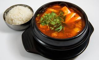 Кимчи тиге с тунцом