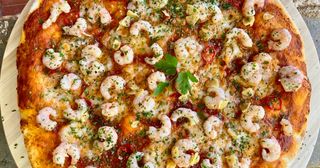 Pizza De Gambas