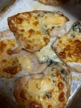 Пилешко филе Формаджо (300г)