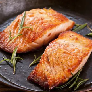 Salmón A La Plancha