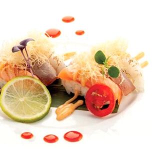 Nigiri flambe spicy mayo