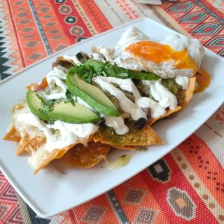 Chilaquiles de Huevo (vegetal)
