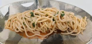 Spaghetti aglio, olio e peperoncino