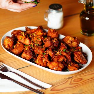 Frango à Passarinho