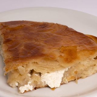 Burek sa sirom 1/8 -150g