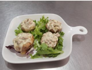 Champiñones Rellenos De Crema De Queso (5 Uds.)