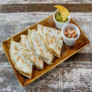 Quesadillas (4 Uds.)