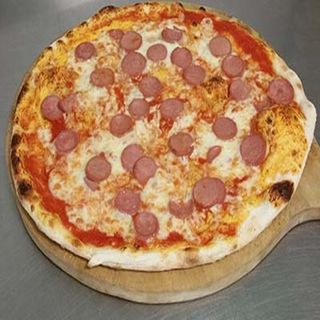 Pizza frankfurt (33 cm.)