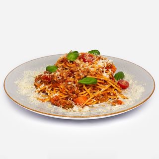 Spaghetti z sosem bolońskim