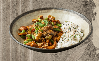 Пиле с къри и зеленчуци