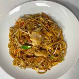 701 Tallarines Fritos Con Pollo