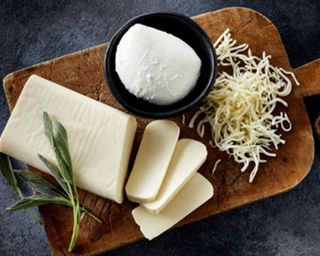 Сир моцарелла (50 г)