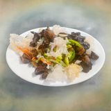 61.Салата от два вида китайски гъби (400г)