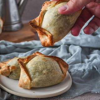 Empanada De Espinaca Y Queso
