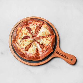 Fabrika - Chicago style pizza