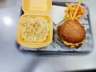 Mac Burger