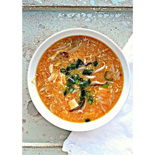 Henan Hot & Sour Soup - Chicken