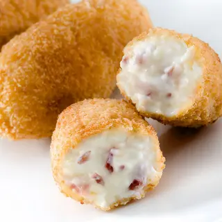 Croqueta de jamón y hongo ( 1 ud.)