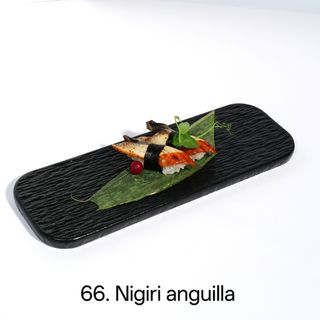 Nigiri de anguila
