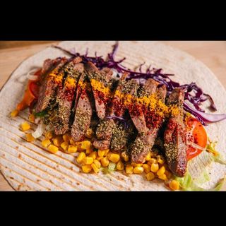 Tortilla beef burger