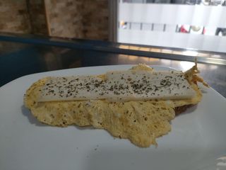 Tosta De Crema Tomate Y Francesa