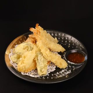 215 Tempura mista