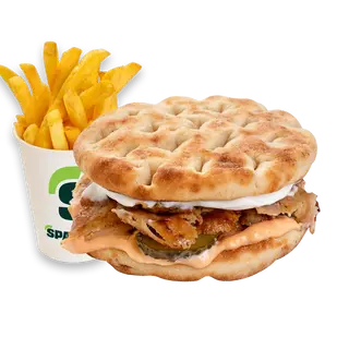Burger Apollo puișor cu cartofi prăjiți