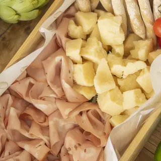 Mortadella de Bolonia amb Parmigiano reggiano (100 G.)