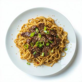 Tallarines con Carne y Vinagre