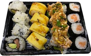 63 - Sushi Combinado