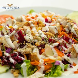 Salada de Frango Grelhado