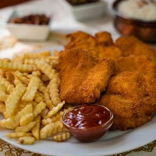 Nuggets chicken + chips