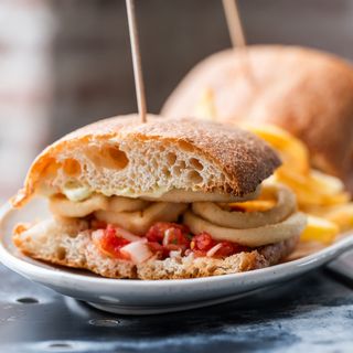 Bocata De Calamares Maroma