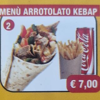 Menù arrotolato kebap con bibita a scelta
