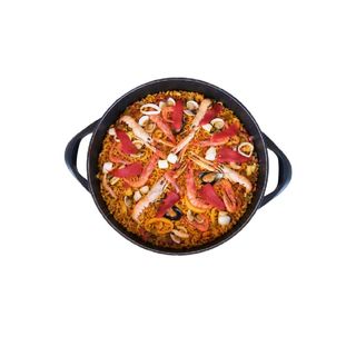 Fideuá con gamba roja, rape y calamar