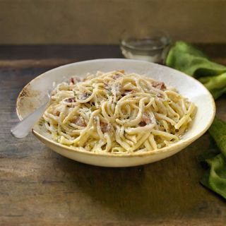 НОВО!!!Спагети с шунка и топено сирене (400г)