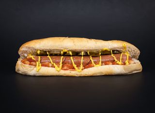 Хот - дог с кренвирш Wudy (280г)