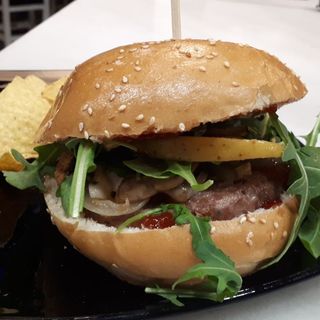 Hamburguesa De Buey Foie