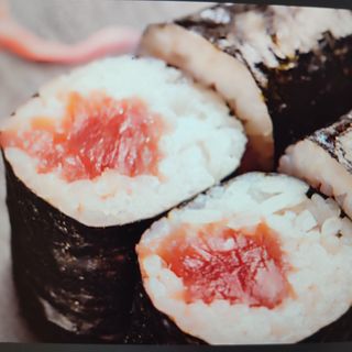 Hosomaki Tekka (6 piezas)