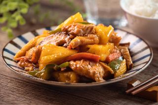 菠萝鸡 pollo con ananas